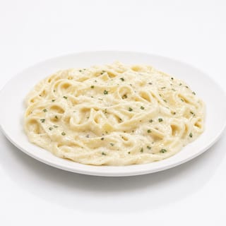 Fettuccine Alfredo - Family Feast