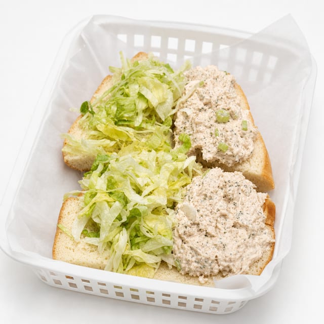 Tuna Sandwich (8").