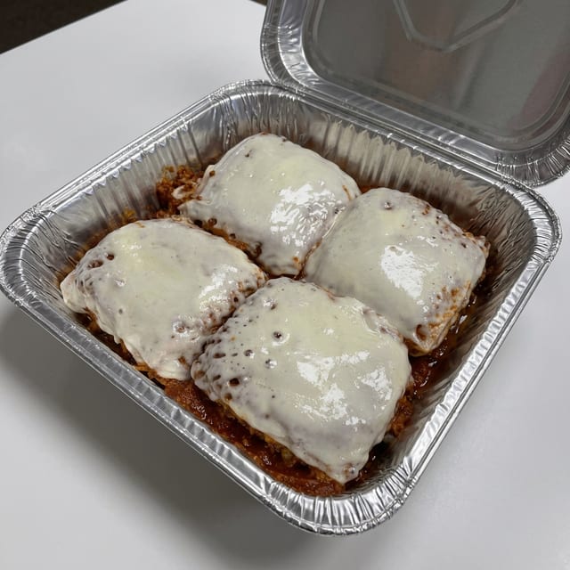 Lasagna (Family-Size).